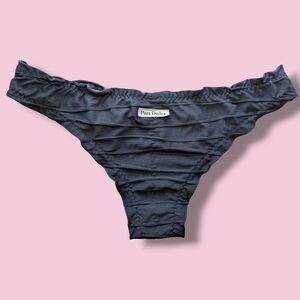 Pan Dulce Swimwear Vintage Black Textured Cheeky Bikini Bottoms SM